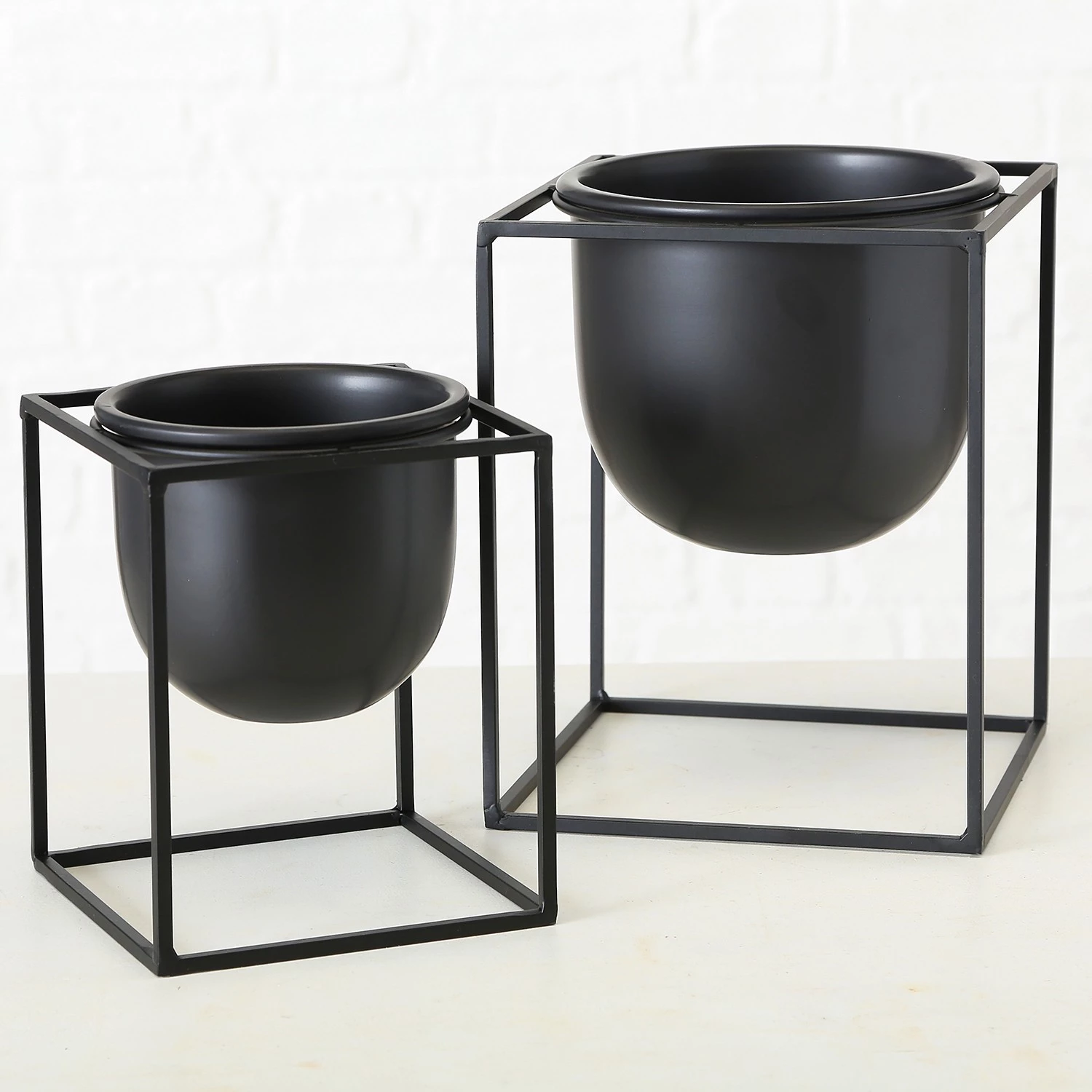 Boltze Pots de fleur Kumbo (2 éléments) - Fer - Noir 2 Boltze Pots de fleur Kumbo (2 éléments) - Fer - Noir – Image 2