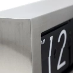 Nextime Horloge Big Flip - Aluminium - Argenté -Pas Cher Décoration Magasin 1000246127 210204 08483900132 DETAILS P000000001000246127