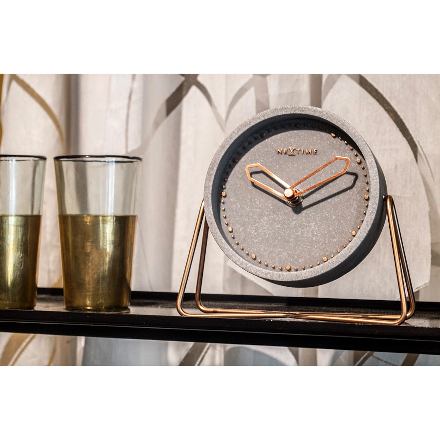 Nextime Horloge Cross Table - Métal / Pierre artificielle - Gris clair 3 Nextime Horloge Cross Table - Métal / Pierre artificielle - Gris clair – Image 3