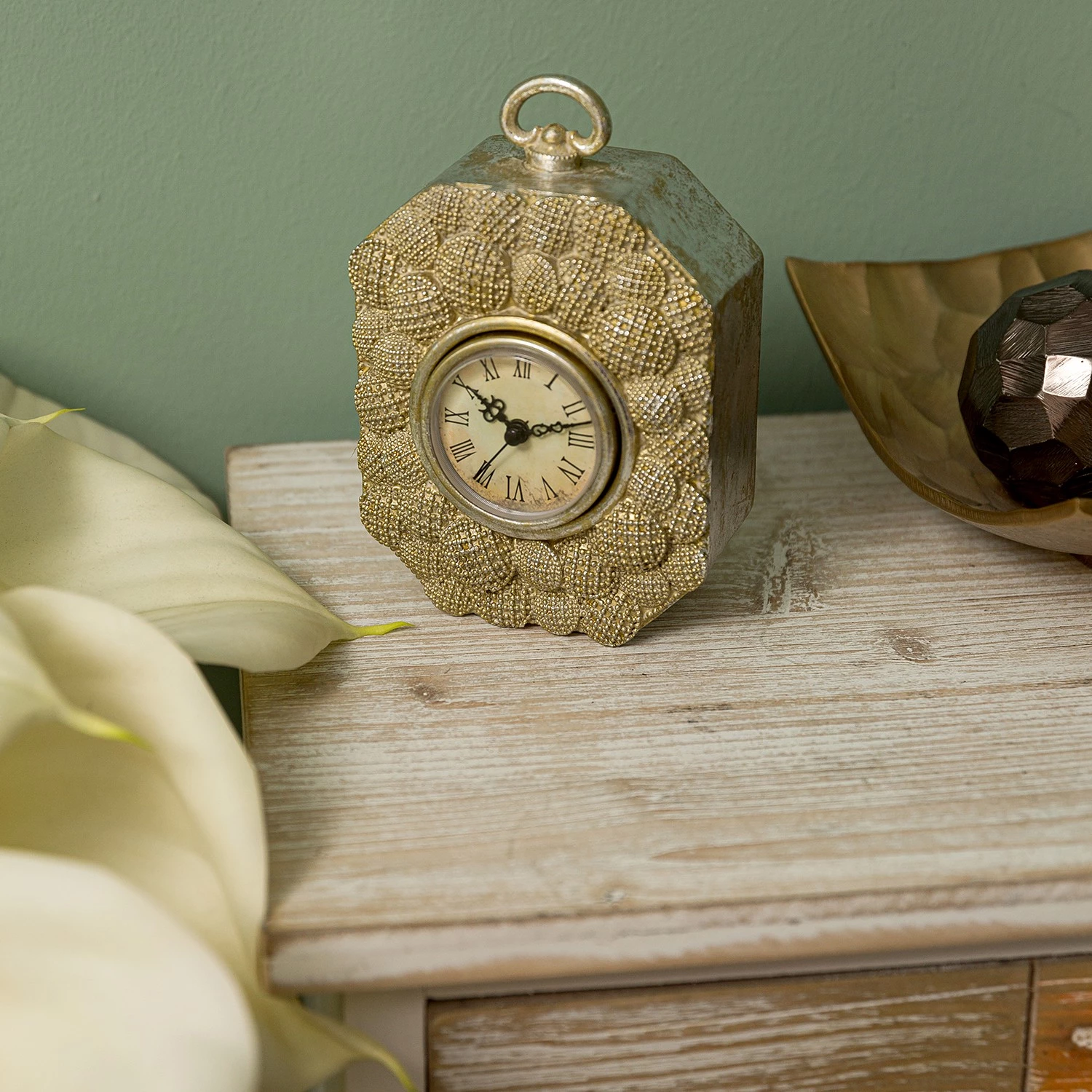 My Flair Horloge Polina - Résine artificielle / Polyrésine - Doré 2 My Flair Horloge Polina - Résine artificielle / Polyrésine - Doré – Image 2