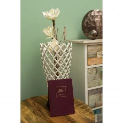 My Flair Vase Kattra - Faïence - Blanc 6 My Flair Vase Kattra - Faïence - Blanc -Pas Cher Décoration Magasin 1000265631 210520 16214300093 MOOD DETAILS P000000001000265631 mood