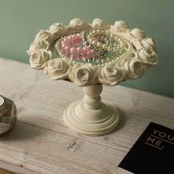 My Flair Bougeoir Milva - Polyrésine - Blanc cassé -Pas Cher Décoration Magasin 1000265765 210520 16221000627 MOOD DETAILS P000000001000265765 mood