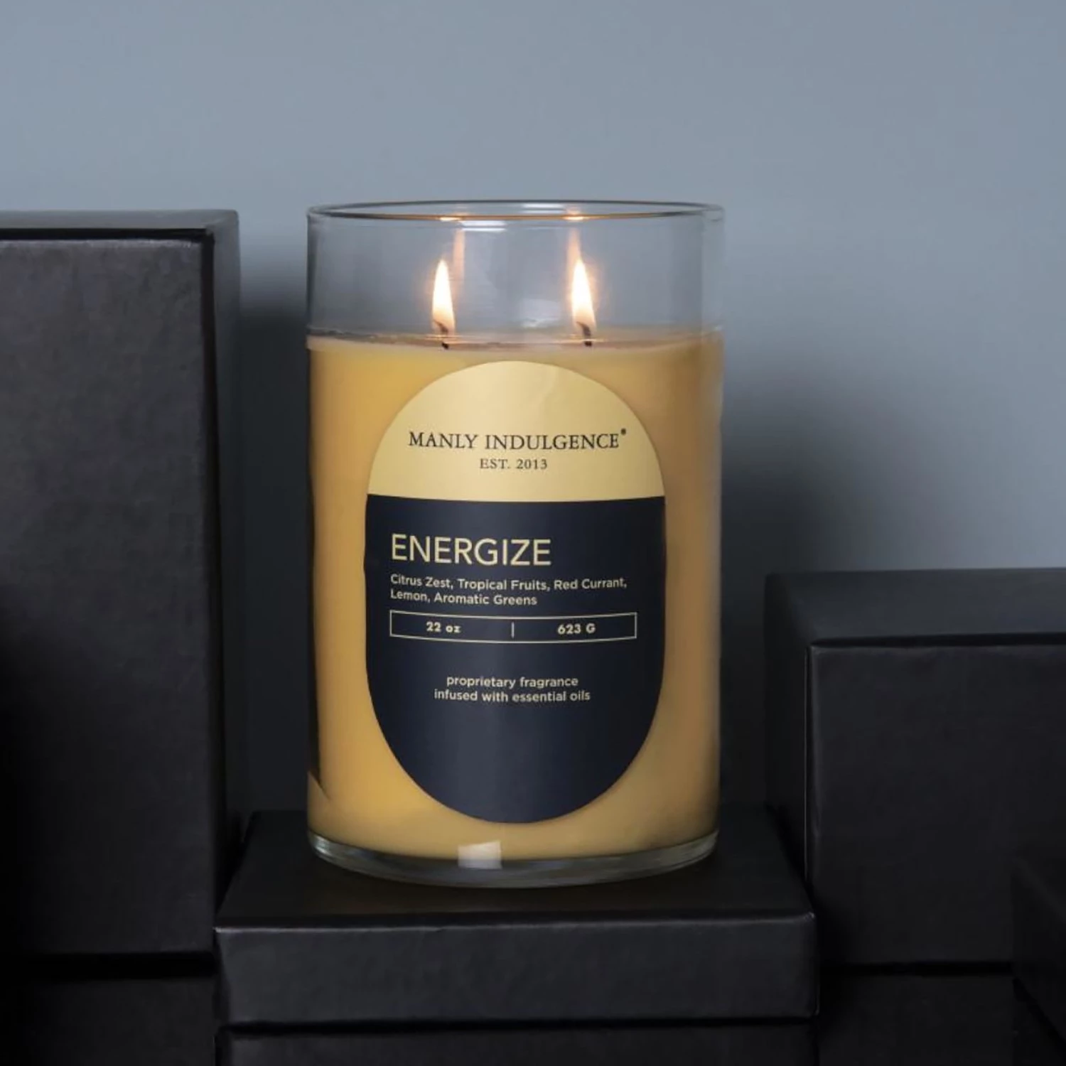Colonial Candle Bougie parfumée Energize - Mélange de cire de soja - Jaune - 623g 2 Colonial Candle Bougie parfumée Energize - Mélange de cire de soja - Jaune - 623g – Image 2