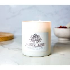 Colonial Candle Bougie parfumée Enchanting Lavender - Mélange de cire de soja - Blanc - 453 g -Pas Cher Décoration Magasin 1000271753 210625 16523400606 MOOD DETAILS P000000001000271753 mood