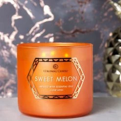 Colonial Candle Bougie parfumée Sweet Melon - Mélange de cire de soja - Orange - 411 g -Pas Cher Décoration Magasin 1000271768 210625 16531800594 MOOD DETAILS P000000001000271768 mood
