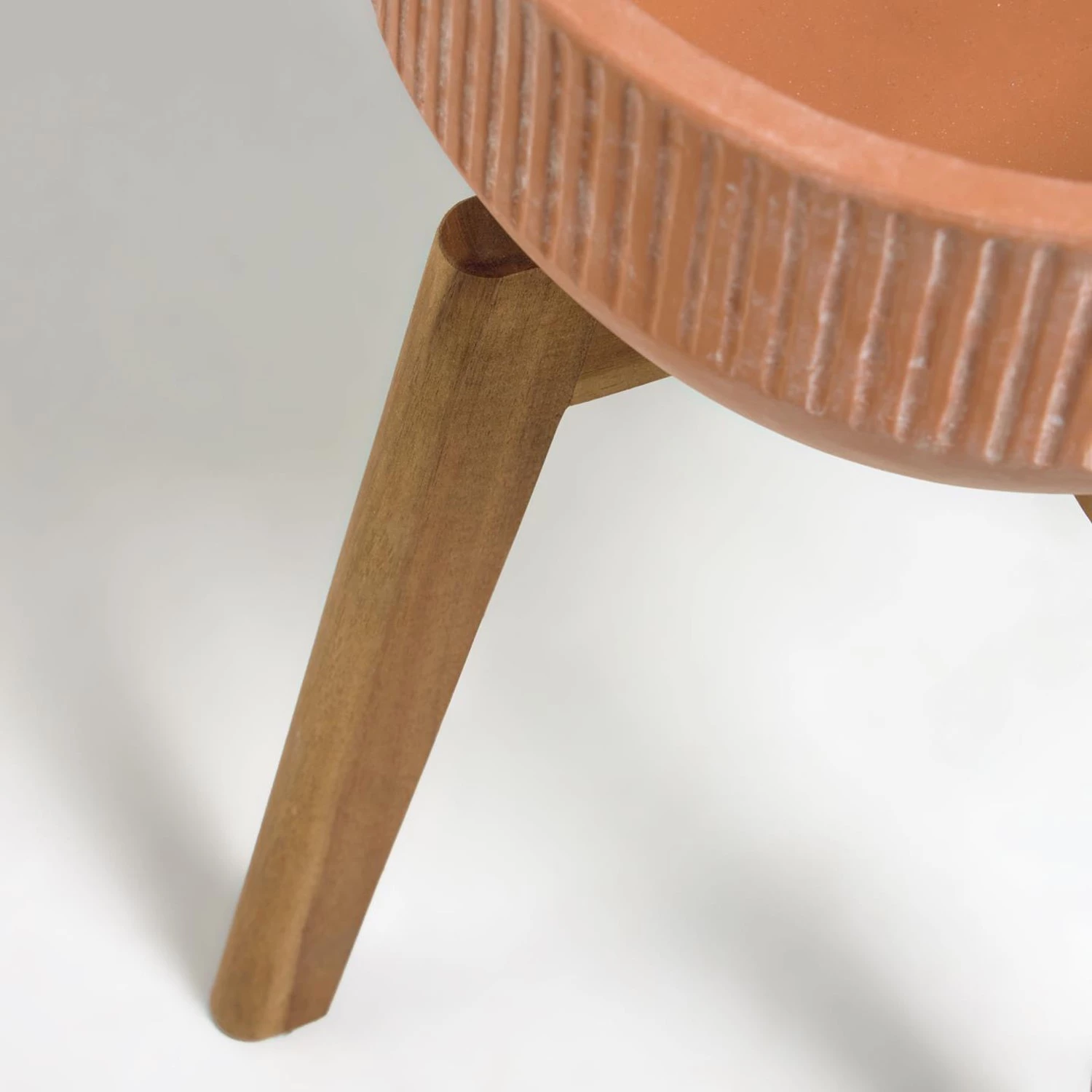 Twentyfour Bac à fleurs Subject - Terre cuite / Acacia - Cuivre 3 Twentyfour Bac à fleurs Subject - Terre cuite / Acacia - Cuivre – Image 3