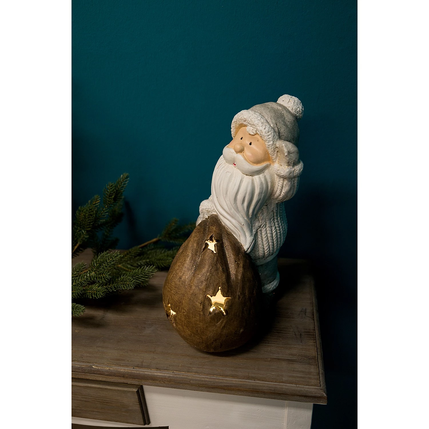 My Flair Figurine LED Père Noël III - Polyrésine - Multicolore 2 My Flair Figurine LED Père Noël III - Polyrésine - Multicolore – Image 2