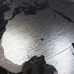 GILDE Objet déco World - Aluminium - Noir / Argenté -Pas Cher Décoration Magasin 1000296510 210930 140226000136 DETAILS P000000001000296510