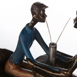 GILDE Sculpture Table for Two - Résine synthétique - Marron -Pas Cher Décoration Magasin 1000296531 210930 14022800188 DETAILS P000000001000296531