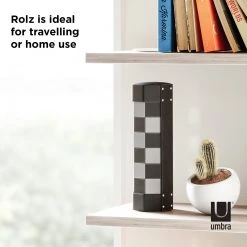 Umbra Jeu d’échec Rolz - Polyéthylène / Hêtre - Noir - 30,48 cm x 2,54 cm x 30,48 cm 32 Umbra Jeu d’échec Rolz - Polyéthylène / Hêtre - Noir - 30,48 cm x 2,54 cm x 30,48 cm -Pas Cher Décoration Magasin 1000317006 220112 13111300796 SKETCH DETAILS P000000001000317006 sketch