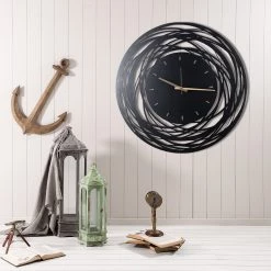 Twentyfour Horloge murale Lomba - Aluminium - Noir -Pas Cher Décoration Magasin 1000327478 220126 13505600024 MOOD DETAILS P000000001000327478 mood