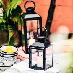 Butlers Lanterne LIGHTHOUSE - Fer / Verre - Noir - Hauteur : 24 cm -Pas Cher Décoration Magasin 1000339181 220311 022 MOOD DETAILS P000000001000339181 mood