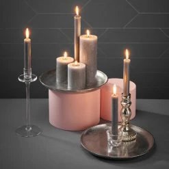 Butlers Assiette décorative BANQUET III - Aluminium - Argenté - Diamètre : 34 cm -Pas Cher Décoration Magasin 1000339425 220307 023 MOOD DETAILS P000000001000339425 mood