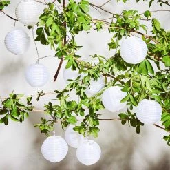 Butlers Guirlande lumineuse OPEN AIR - Nylon - 10 ampoules - Blanc -Pas Cher Décoration Magasin 1000360393 220630 021 MOOD DETAILS P000000001000360393 mood