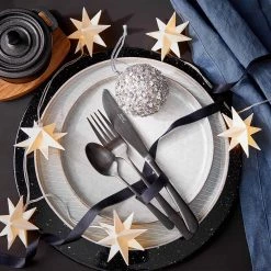 Butlers Guirlande lumineuse ORIGAMI - Papier / Polyester PVC - 10 ampoules -Pas Cher Décoration Magasin 1000360456 220630 024 MOOD DETAILS P000000001000360456 mood