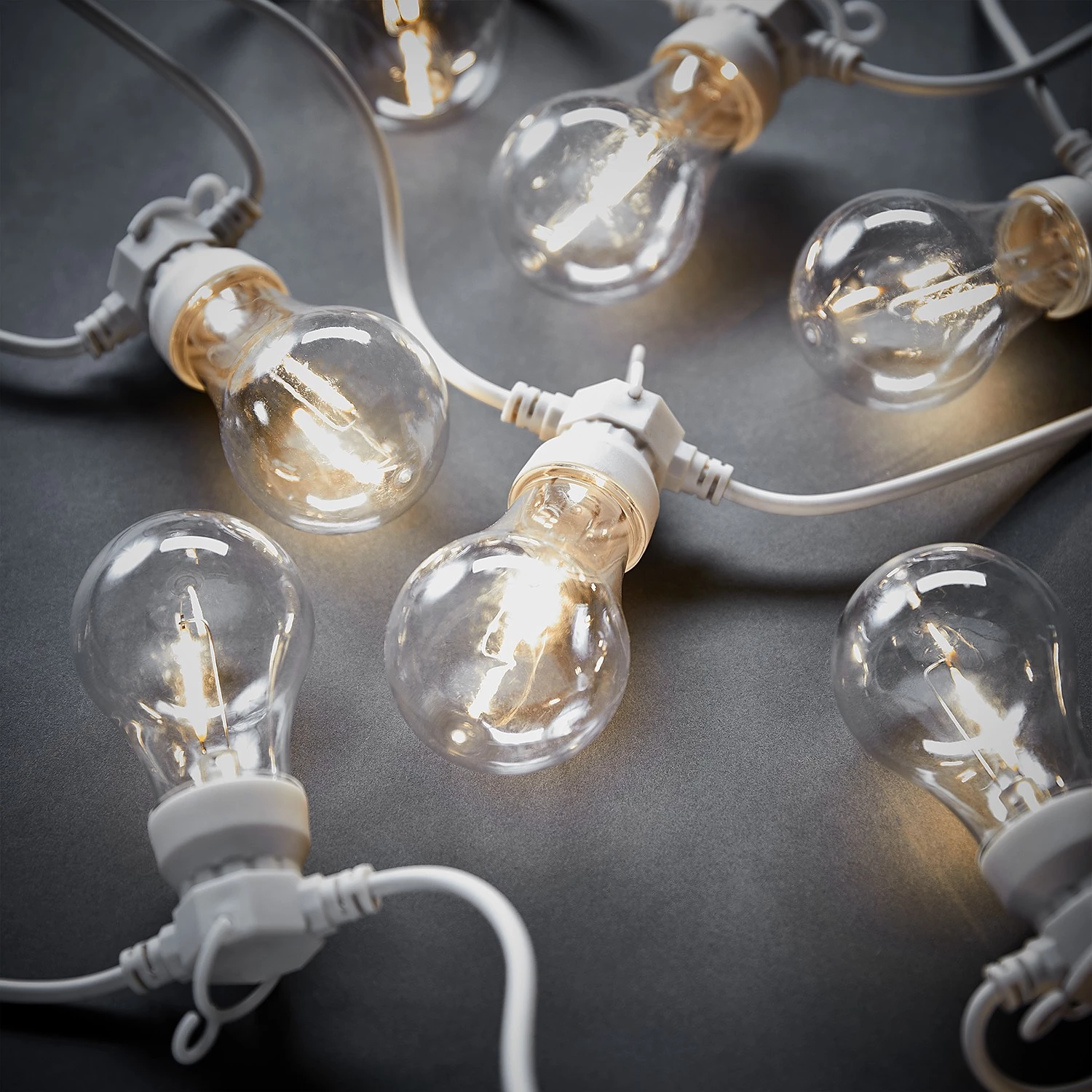 Butlers Guirlande lumineuse BULB LIGHTS I - Polyester PVC - 10 ampoules 3 Butlers Guirlande lumineuse BULB LIGHTS I - Polyester PVC - 10 ampoules – Image 3
