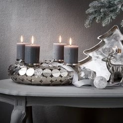 Butlers Couronne de l’Avent ADVENT II - Fer - Argenté -Pas Cher Décoration Magasin 1000365467 220728 022 MOOD DETAILS P000000001000365467 mood