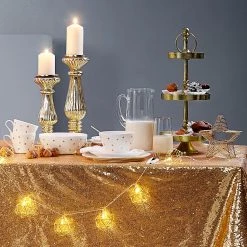 Butlers Guirlande lumineuse GEOMETRICS - Aluminium / PVC - Doré 9 Butlers Guirlande lumineuse GEOMETRICS - Aluminium / PVC - Doré -Pas Cher Décoration Magasin 1000365683 220728 022 MOOD DETAILS P000000001000365683 mood